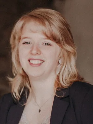 Victoria Defèche